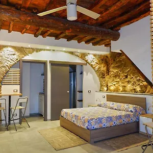  Apartment Albarola