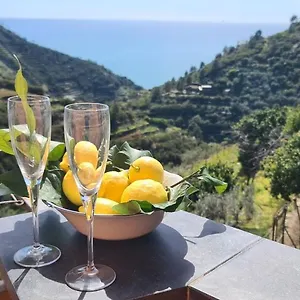  Holiday home ☆ Terrace & Relax ☆ Casa Franceschin_ Homy 5 Terre